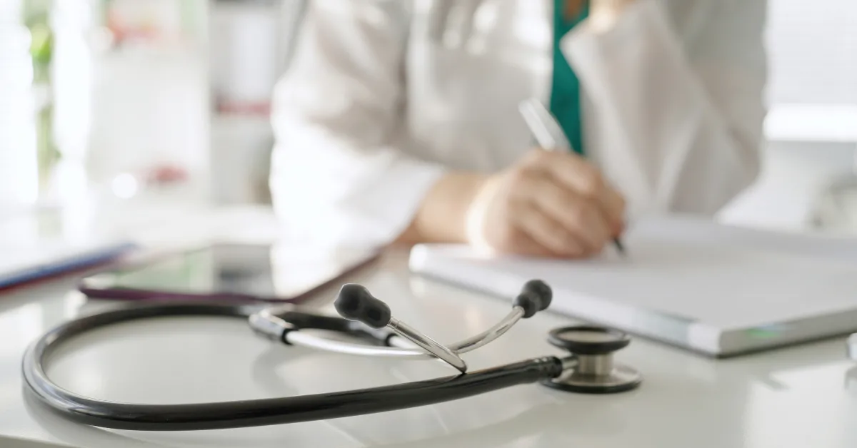 SELARL, SELAS, SCM, entreprise individuelle : quel statut change la lecture de votre dossier ?