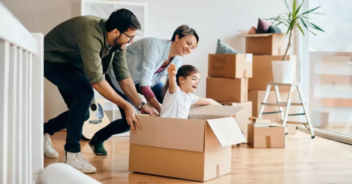 Petit courtier ou grande enseigne : pourquoi le choix du local change tout dans votre financement ?